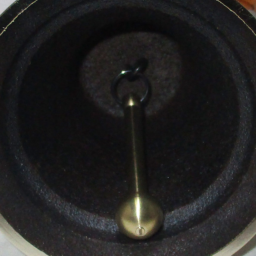 熊鈴レゾノンクラッパーの写真